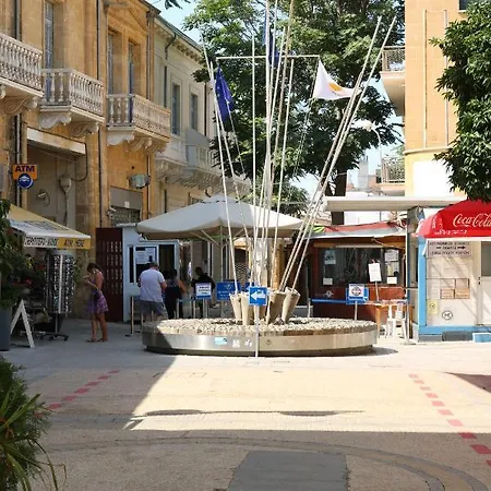 Auberge de jeunesse Costas Action 2 *