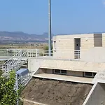 Vandrerhjem Costas Action 2