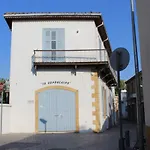 Vandrerhjem Costas Action 2