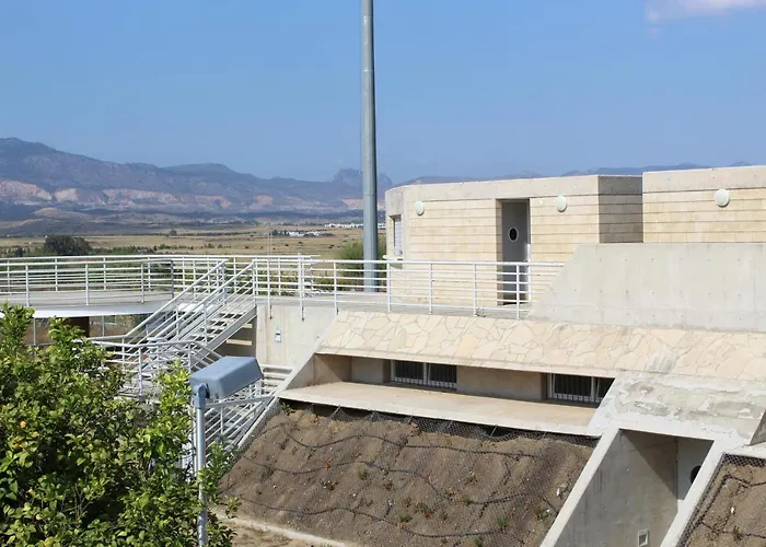 Costas Action 2 旅馆 *